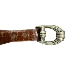 Vicenza Women’s Brown Leather Italian Calfskin Belt with Silver Detail Size 28